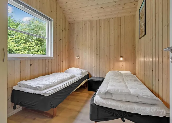 Amazing In Idestrup With Sauna Vakantiehuis Bøtø By